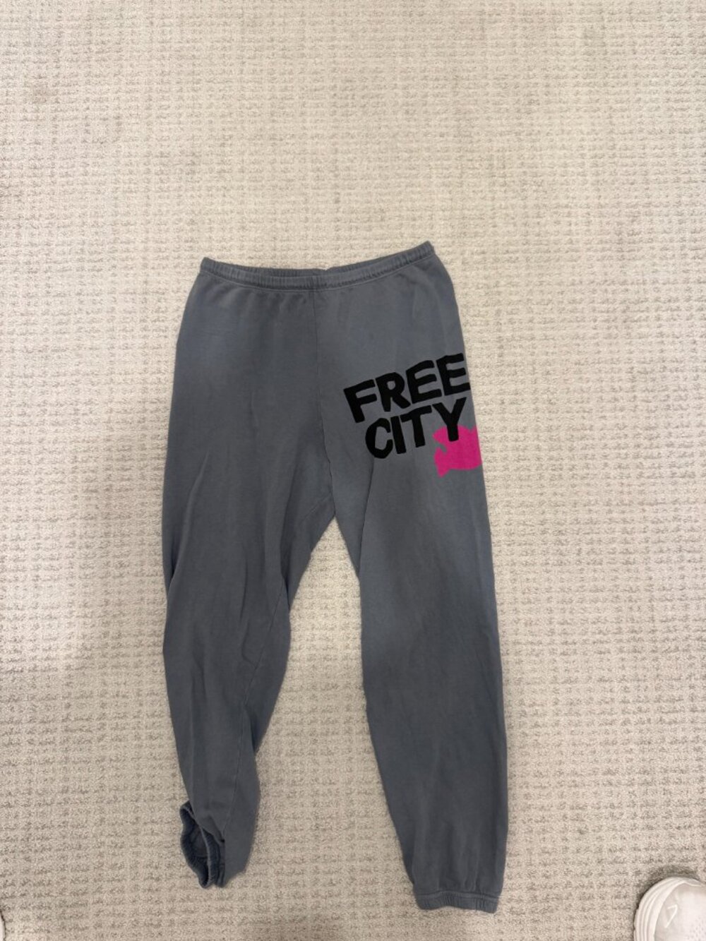 Free City Sweatpants - Worn Once - Picture 2 of 3